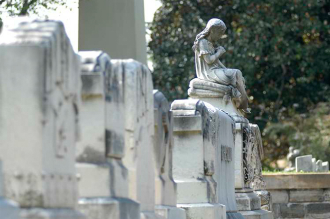 Oakland Cemetery Magnum