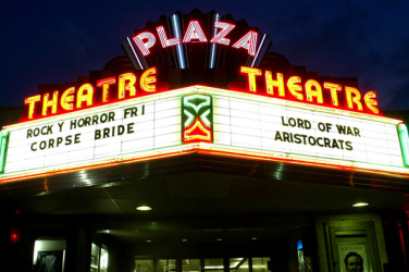 Plaza Theatre Magnum