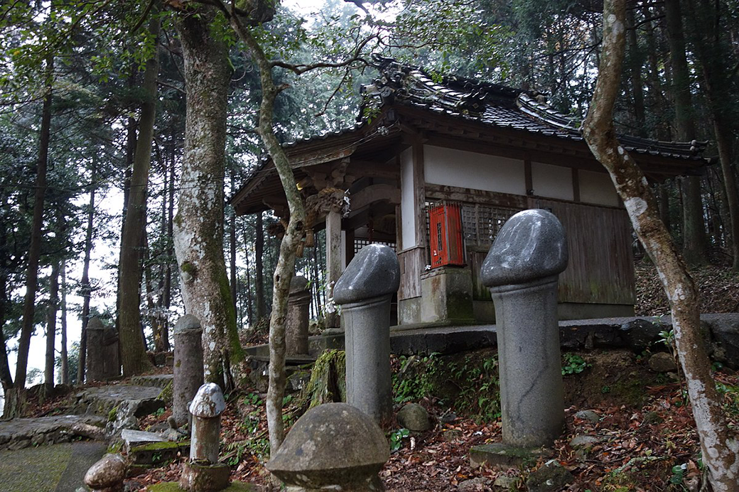 Mara Kannon Shrine, Tawarayama Japan